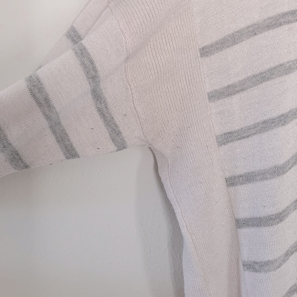 Jersey by Jacob Stripe Sweater - Picture 5 of 10